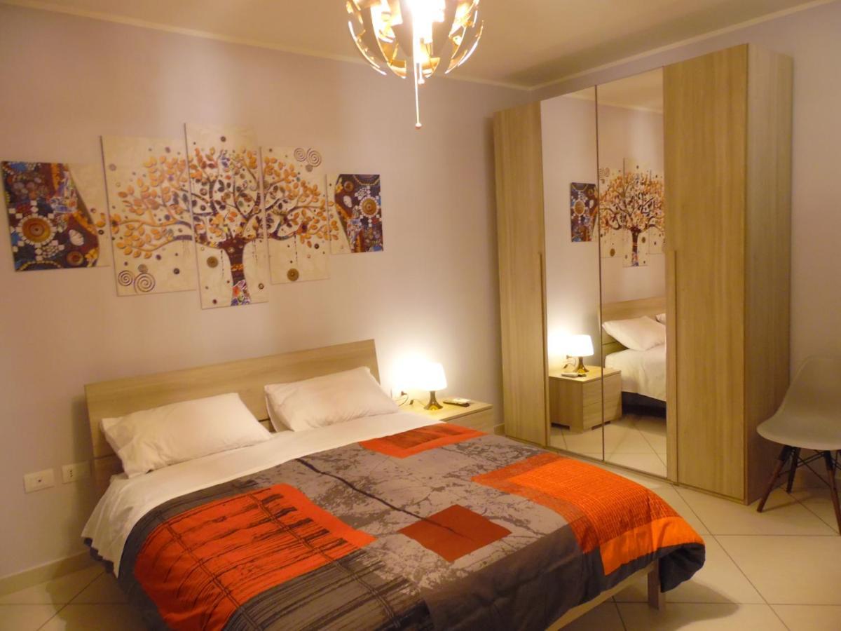 B&B White One San Prisco Eksteriør bilde